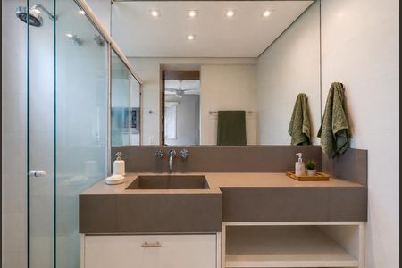 Apartamento à venda com 70m², 2 quartos e 1 vaga Apartamento à venda com 70m², 2 quartos e 1 vagaBanheiro