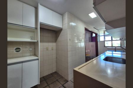 Apartamento para alugar com 110m², 3 quartos e 2 vagas