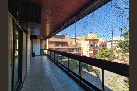 Apartamento para alugar com 3 quartos, 110m² em Recreio dos Bandeirantes, Rio de Janeiro
