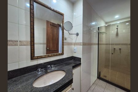 Apartamento para alugar com 110m², 3 quartos e 2 vagas