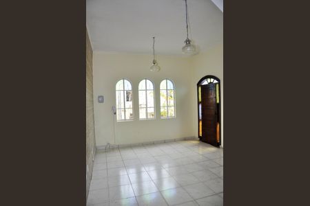 Detalhe - Sala de casa para alugar com 1 quarto, 80m² em Vila Palmeiras, São Paulo