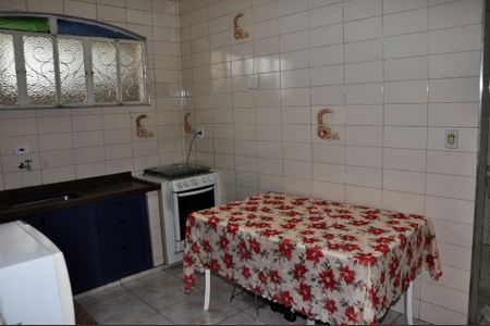 Casa para alugar com 80m², 1 quarto e sem vaga Casa para alugar com 80m², 1 quarto e sem vagaDetalhe - Cozinha