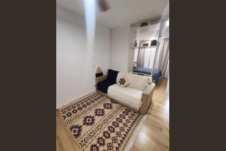 Sala de apartamento para alugar com 1 quarto, 30m² em Santo Cristo, Rio de Janeiro