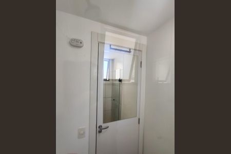 Banheiro de apartamento para alugar com 1 quarto, 30m² em Santo Cristo, Rio de Janeiro