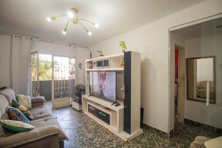 Sala de casa para alugar com 3 quartos, 220m² em Paraíso, São Gonçalo