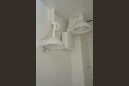 Apartamento para alugar com 34m², 2 quartos e sem vagaBanheiro