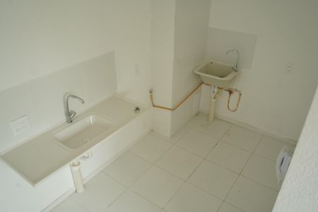 Apartamento para alugar com 34m², 2 quartos e sem vagaCozinha e Área de Serviço