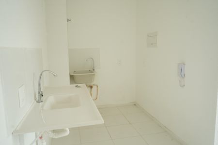 Apartamento para alugar com 34m², 2 quartos e sem vagaCozinha e Área de Serviço