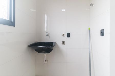 Apartamento para alugar com 70m², 2 quartos e 1 vagaÁrea de Serviço