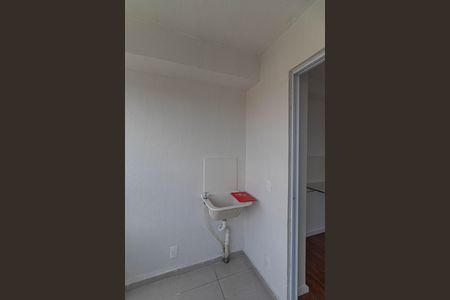 Apartamento para alugar com 36m², 2 quartos e sem vagaÁrea de Serviço e Varanda