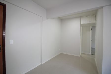 Apartamento à venda com 54m², 2 quartos e 1 vagaSala