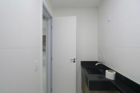 Apartamento para alugar com 74m², 2 quartos e 2 vagas Apartamento para alugar com 74m², 2 quartos e 2 vagasBanheiro Social