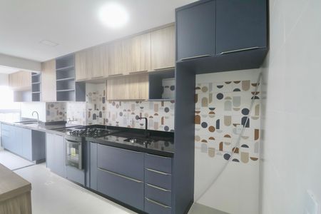 Apartamento para alugar com 74m², 2 quartos e 2 vagas Apartamento para alugar com 74m², 2 quartos e 2 vagasCozinha