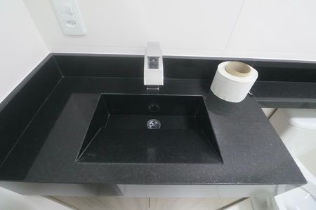 Apartamento para alugar com 74m², 2 quartos e 2 vagas Apartamento para alugar com 74m², 2 quartos e 2 vagasBanheiro Social