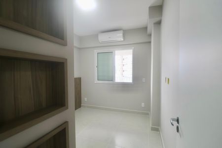 Apartamento para alugar com 74m², 2 quartos e 2 vagas Apartamento para alugar com 74m², 2 quartos e 2 vagasQuarto