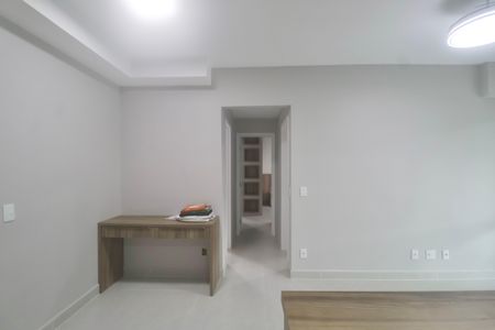 Apartamento para alugar com 74m², 2 quartos e 2 vagas Apartamento para alugar com 74m², 2 quartos e 2 vagasSala