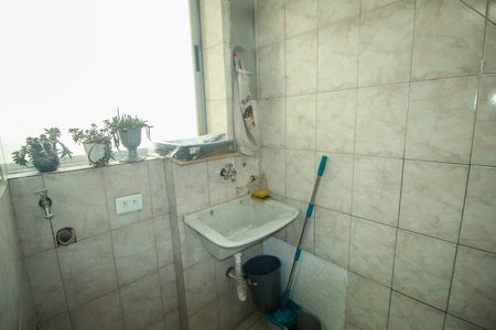 Apartamento para alugar com 59m², 2 quartos e 1 vagaÁrea de Serviço