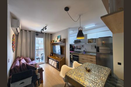 Apartamento à venda com 2 quartos, 52m² em Pechincha, Rio de Janeiro