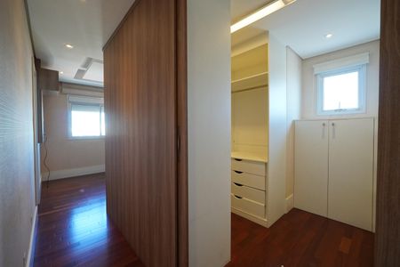 Apartamento para alugar com 130m², 3 quartos e 2 vagasSuíte