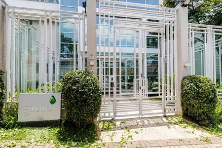 Apartamento para alugar com 130m², 3 quartos e 2 vagasFachada
