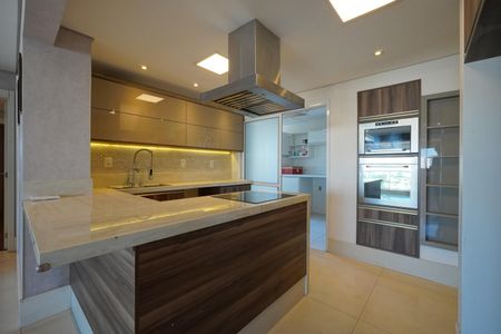 Apartamento para alugar com 130m², 3 quartos e 2 vagasCozinha