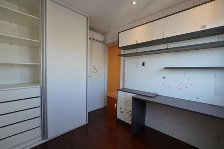 Apartamento para alugar com 130m², 3 quartos e 2 vagasQuarto 2