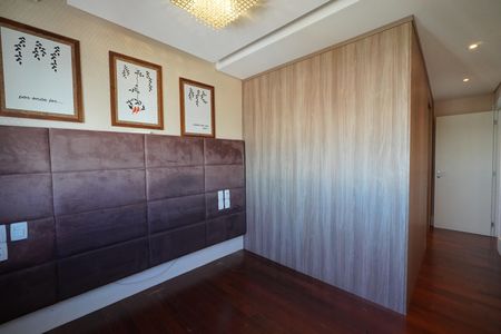 Apartamento para alugar com 130m², 3 quartos e 2 vagasSuíte