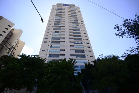 Apartamento para alugar com 130m², 3 quartos e 2 vagasFachada