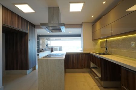 Apartamento para alugar com 130m², 3 quartos e 2 vagasCozinha