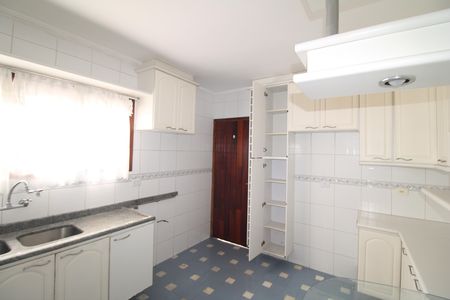 Casa para alugar com 125m², 3 quartos e 2 vagasCozinha