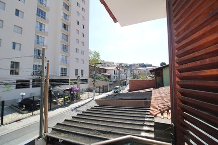 Casa para alugar com 125m², 3 quartos e 2 vagasQuarto 2 - Varanda