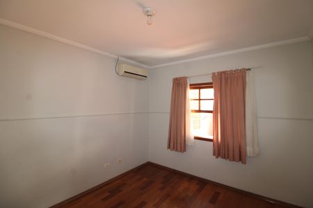 Casa para alugar com 125m², 3 quartos e 2 vagasQuarto 4