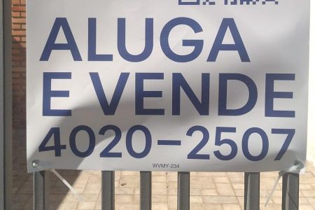 Casa para alugar com 125m², 3 quartos e 2 vagas Casa para alugar com 125m², 3 quartos e 2 vagasFachada