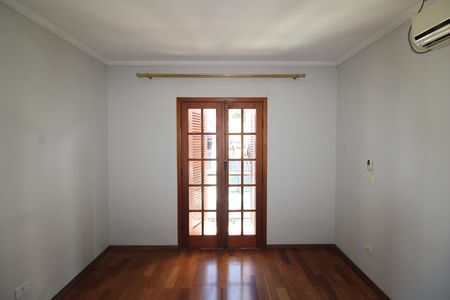 Casa para alugar com 125m², 3 quartos e 2 vagasQuarto 2