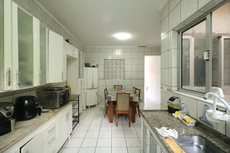 Casa à venda com 200m², 4 quartos e 1 vagaCozinha