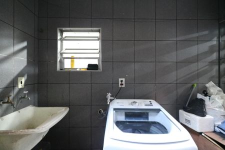 Casa à venda com 200m², 4 quartos e 1 vagaEdícula