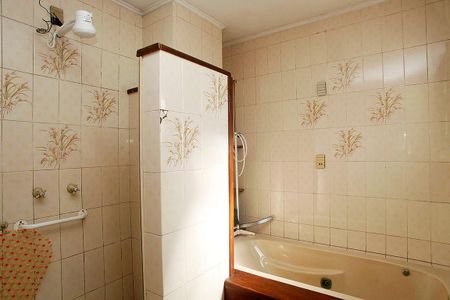 Casa para alugar com 278m², 8 quartos e 2 vagasBanheiro 2 Quarto Suíte