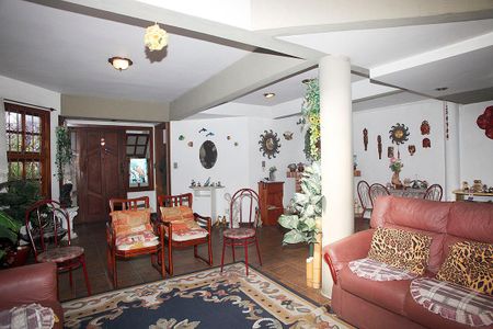 Sala de casa para alugar com 8 quartos, 278m² em Santana, Porto Alegre