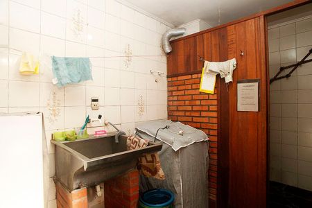 Casa para alugar com 278m², 8 quartos e 2 vagasÁrea de Serviço