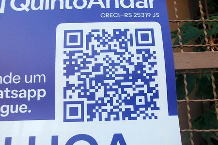 Casa para alugar com 278m², 8 quartos e 2 vagasQR Code LRGS-369