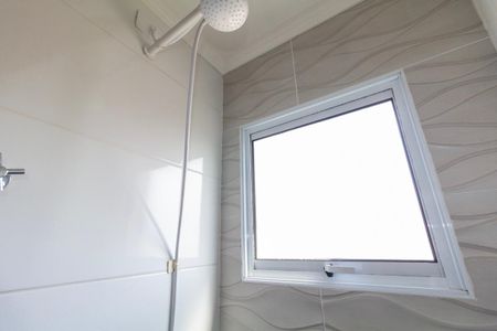 Apartamento à venda com 42m², 2 quartos e sem vaga Apartamento à venda com 42m², 2 quartos e sem vagaBanheiro