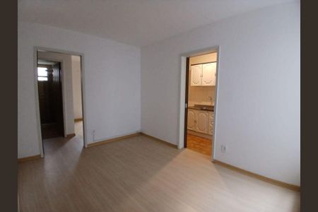 Sala de apartamento para alugar com 1 quarto, 39m² em Bom Fim, Porto Alegre