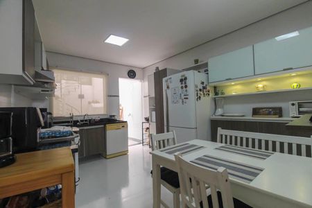 Casa à venda com 3 quartos, 143m² em Vila Formosa, São Paulo