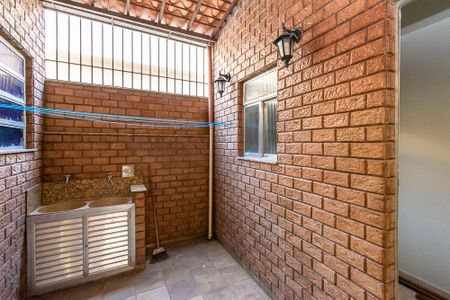 Apartamento à venda com 100m², 3 quartos e 2 vagasVaranda