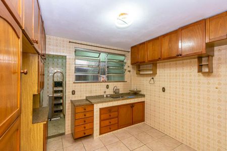 Apartamento à venda com 100m², 3 quartos e 2 vagasCozinha
