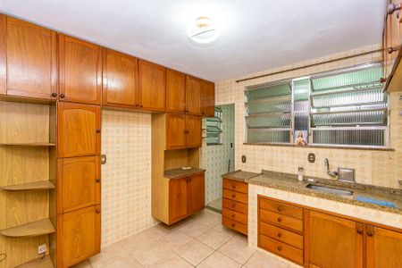 Apartamento à venda com 100m², 3 quartos e 2 vagasCozinha