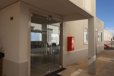 Apartamento para alugar com 48m², 2 quartos e 1 vagaÁrea comum - Salão de festas