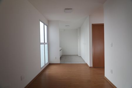Sala de apartamento para alugar com 2 quartos, 48m² em Igara, Canoas