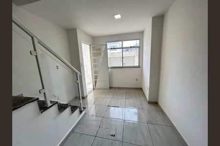 Casa para alugar com 90m², 3 quartos e 1 vagaSala