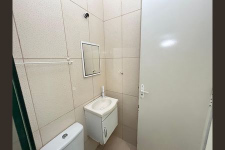 Casa para alugar com 90m², 3 quartos e 1 vagaBanheiro Social